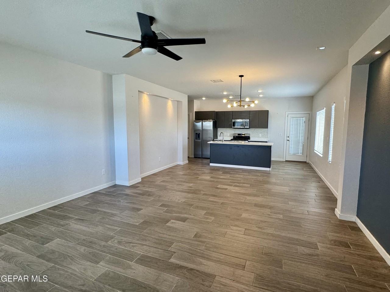 12725 Don Norte St - Photo 2 of 25