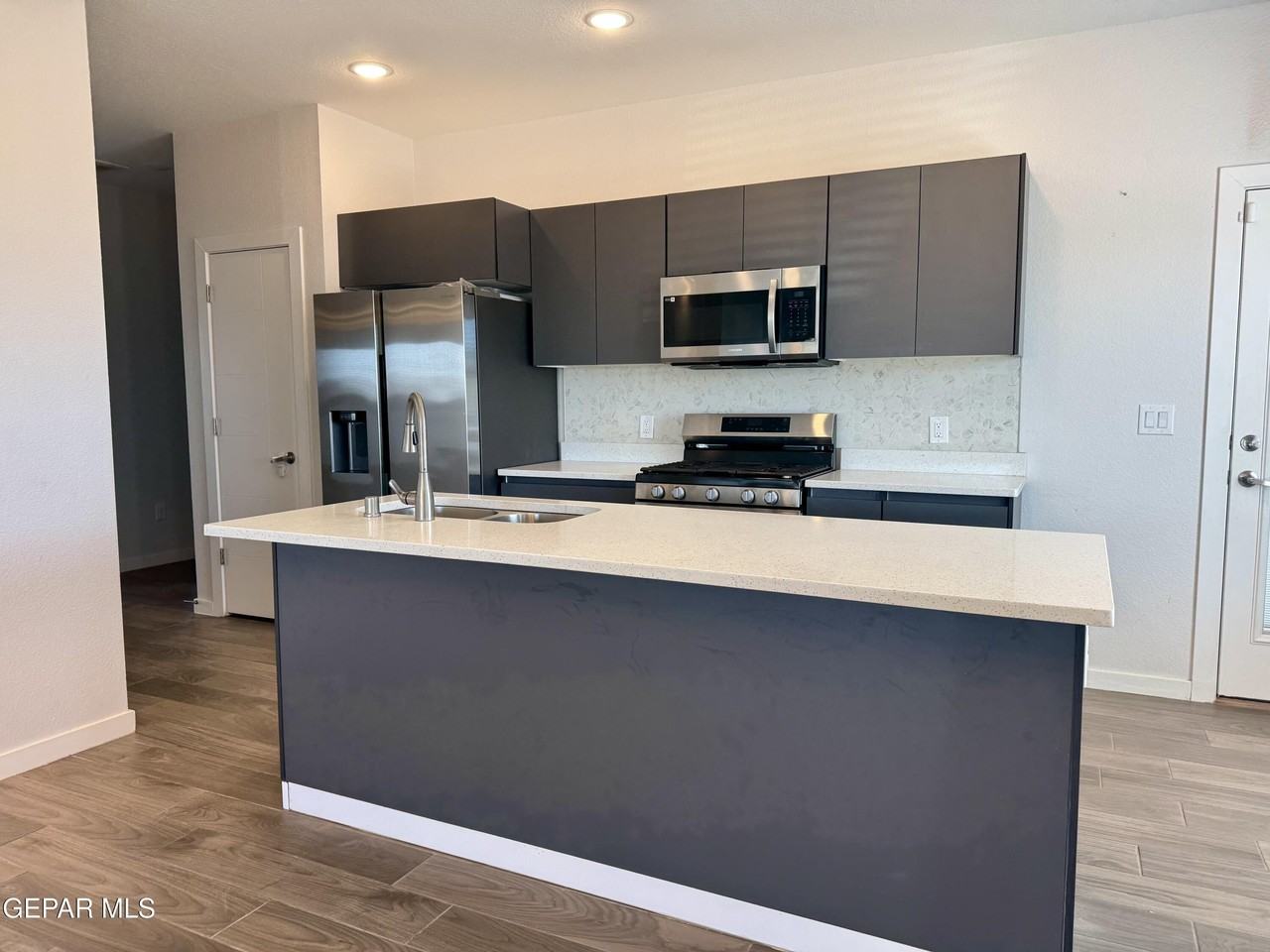 12725 Don Norte St - Photo 6 of 25