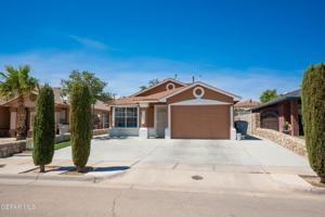 featured image of 11641 Desert Keep Dr