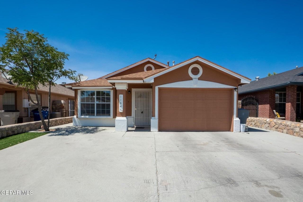 11641 Desert Keep Dr - Photo 4 of 42