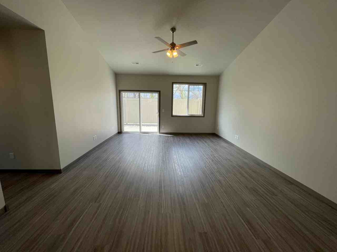 6328 Absaloka Ln - Photo 4 of 13