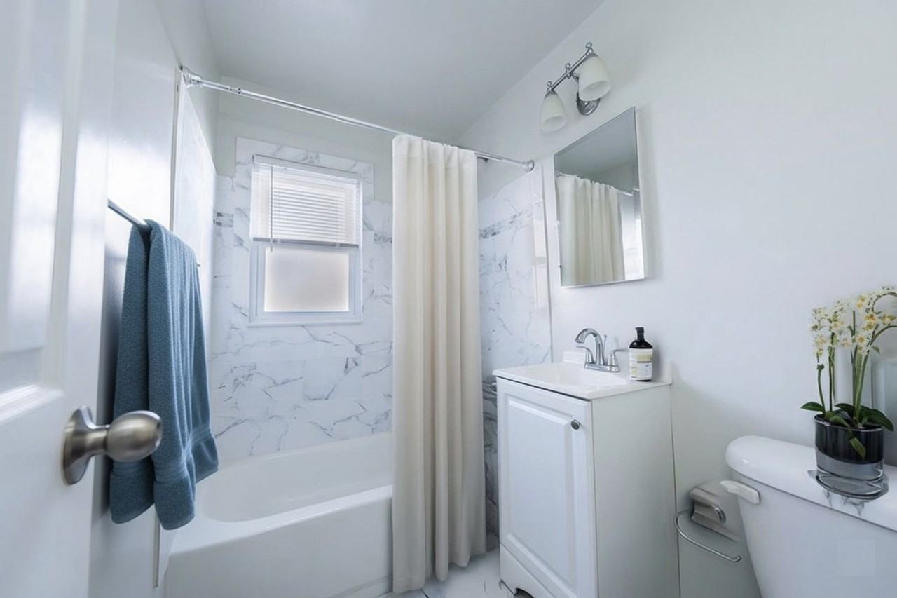 Milton I Apartments - Photo 6 of 7