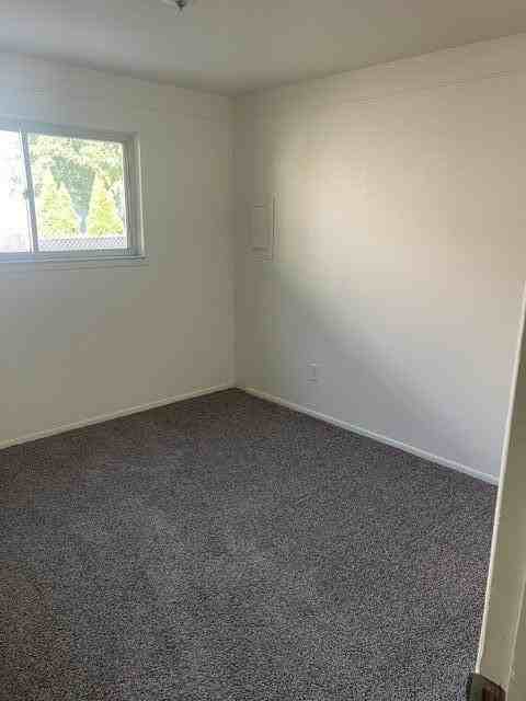 8375 Hillcrest Blvd - Photo 7 of 12