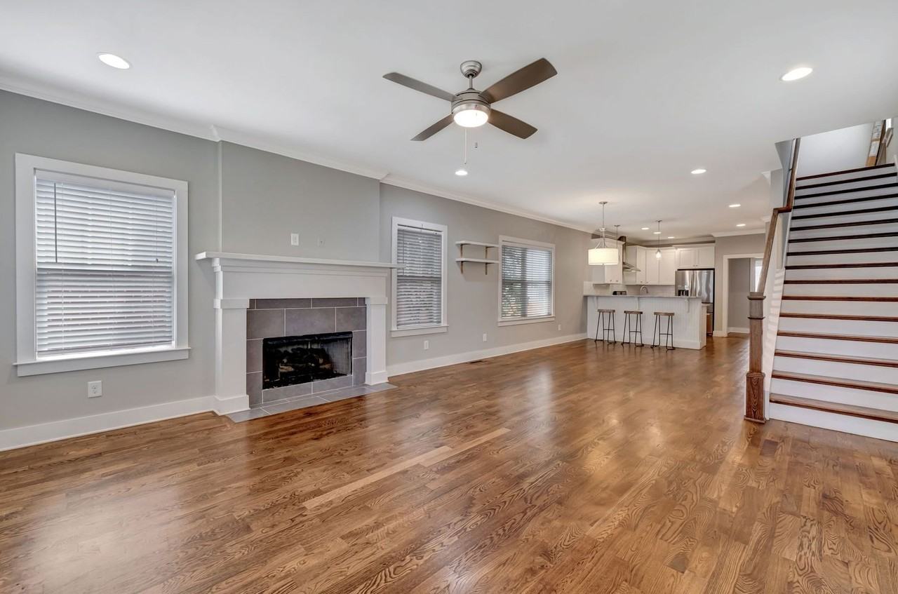6203A California Ave - Photo 5 of 26