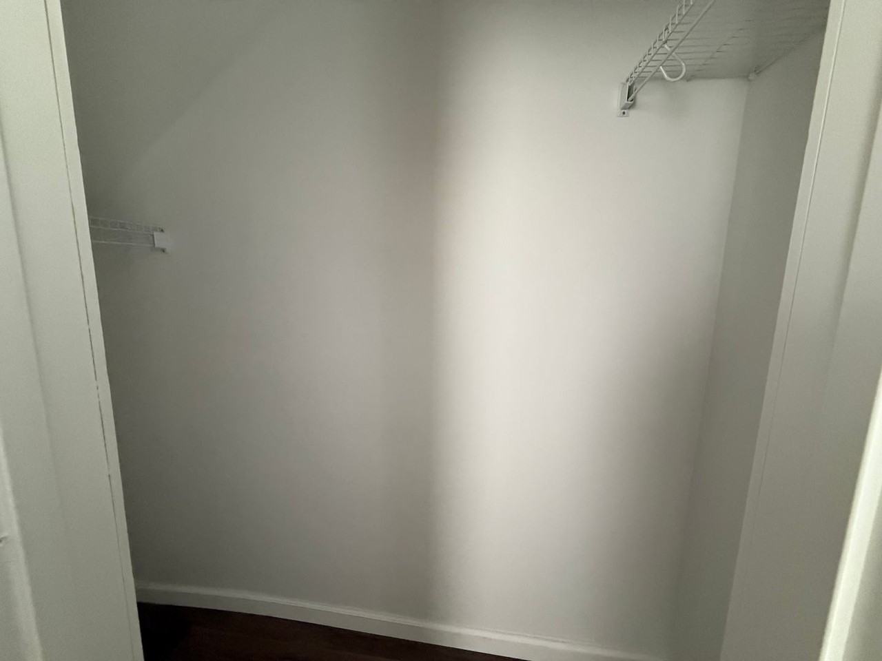 223 S Mckinley Ave - Photo 3 of 25