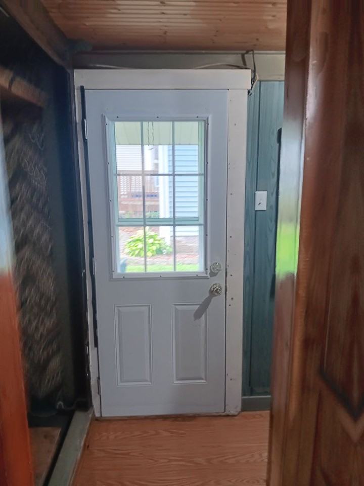205 E 4th St - Photo 2 of 11