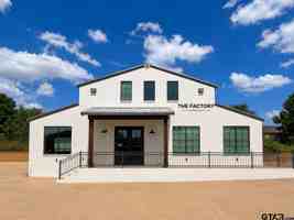 featured image of 16735 Gresham Cir