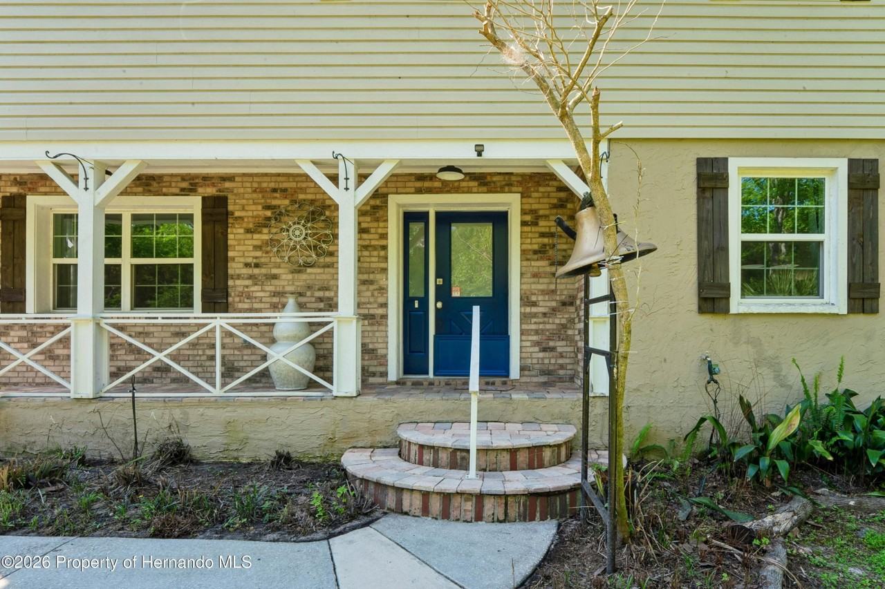 20424 Marguerite Rd - Photo 3 of 50