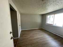 featured image of 1315 Logan Ave Nw