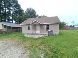 featured image of 1507 W Emerson St