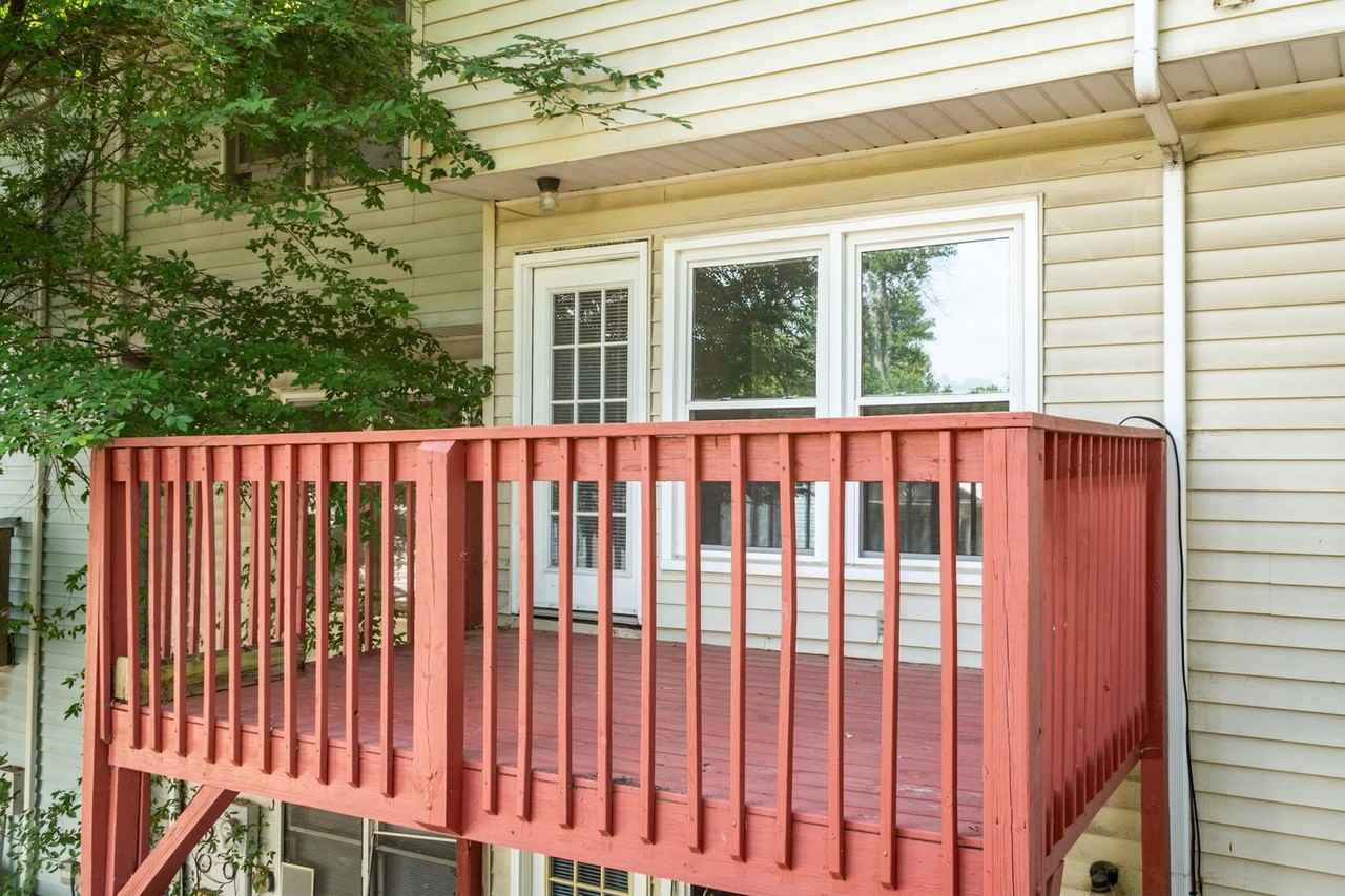 15 Astor Ct - Photo 5 of 30