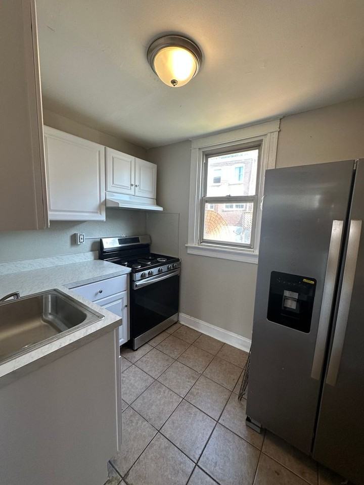 7115 Stockley Rd - Photo 5 of 10