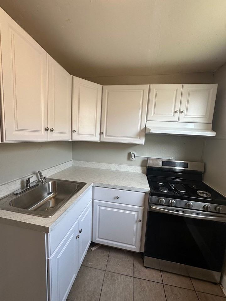 7115 Stockley Rd - Photo 6 of 10