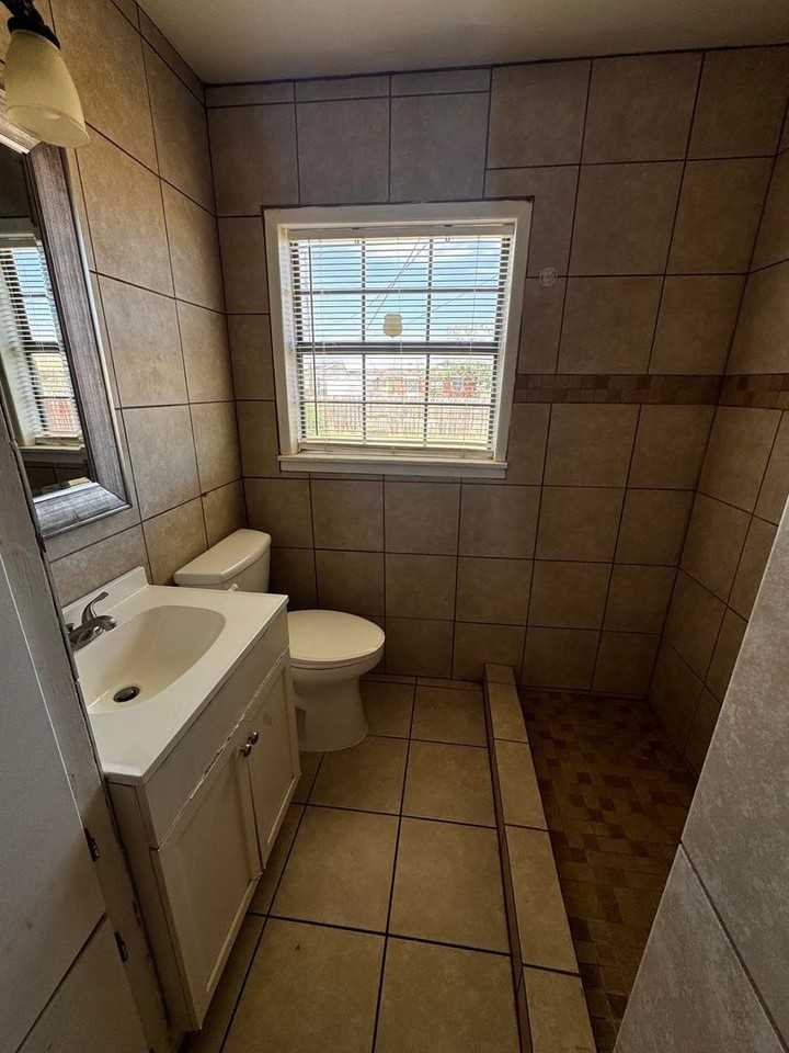815 Fall Ave - Photo 7 of 11