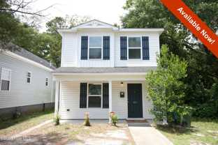 812 S 5th Ave - Photo 1 of 1