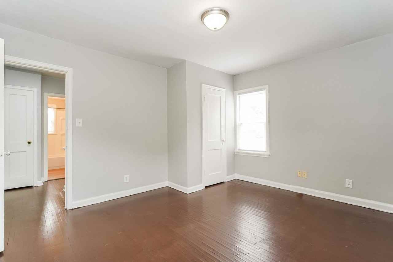 1732 E Whittier St - Photo 7 of 9