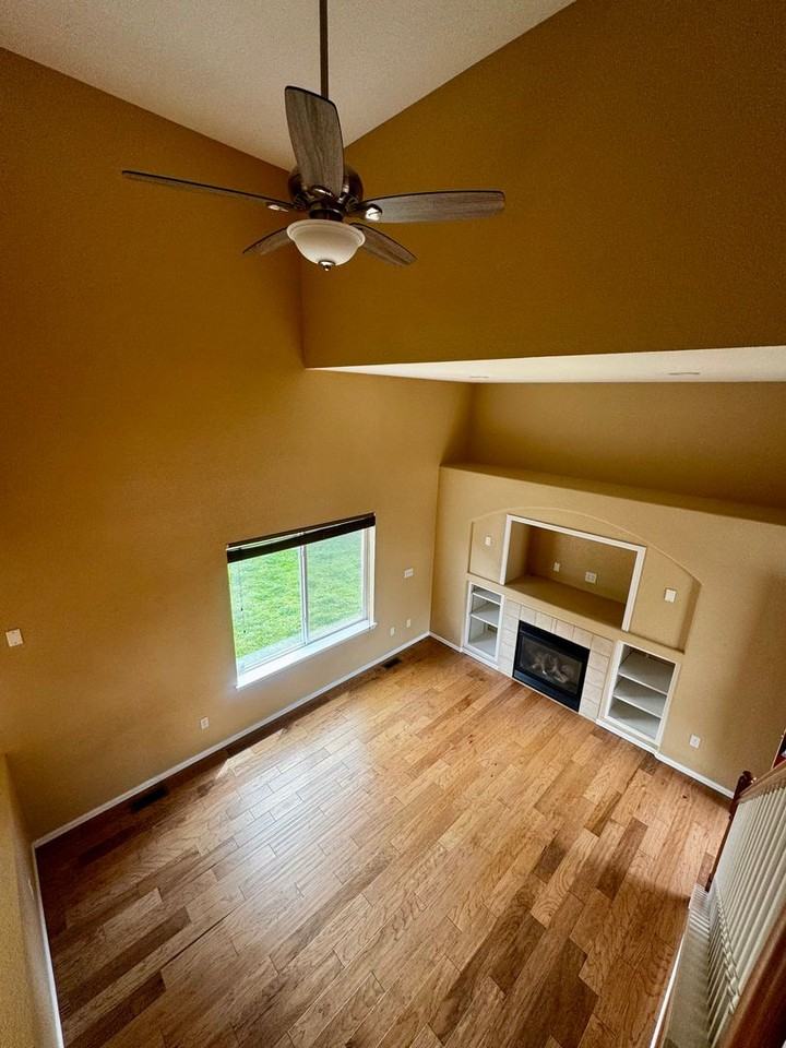 5302 Statute Dr - Photo 6 of 48