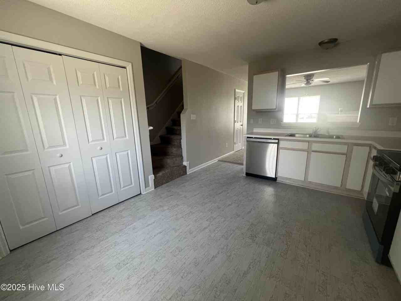 903 Timberlake Trl - Photo 6 of 11