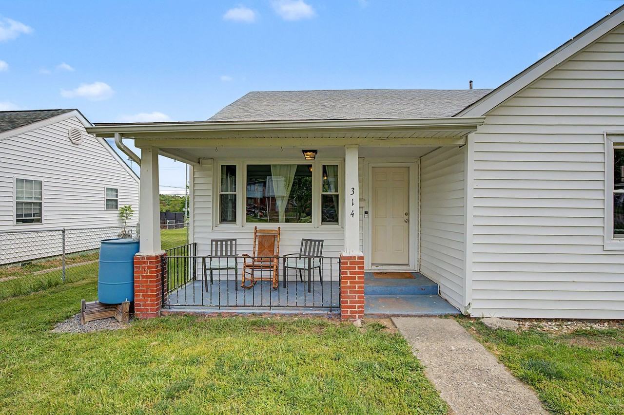 314 Clement St - Photo 5 of 50