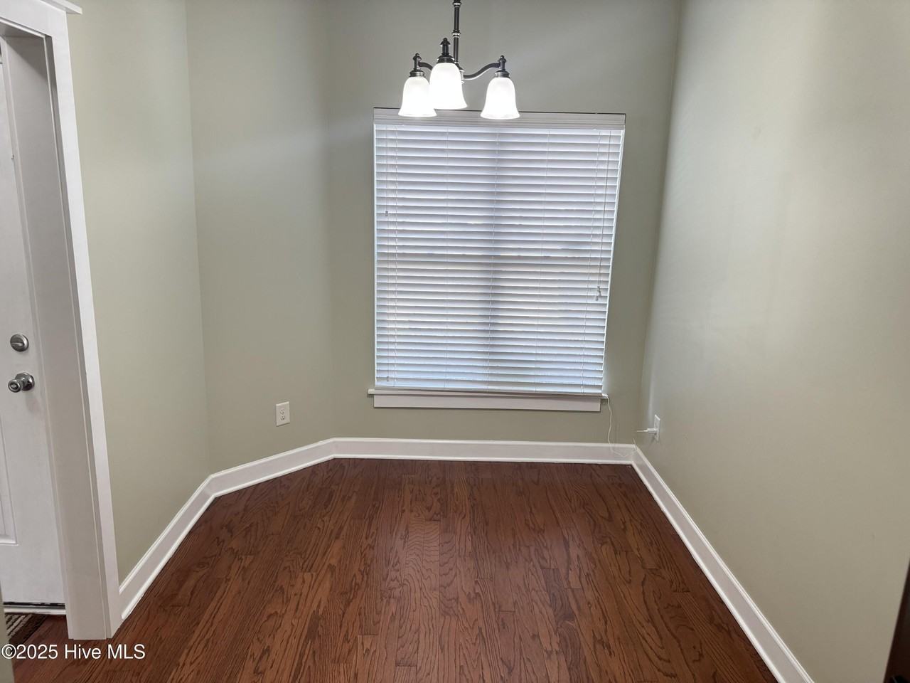 1801 Fox Den Way #2 - Photo 5 of 30