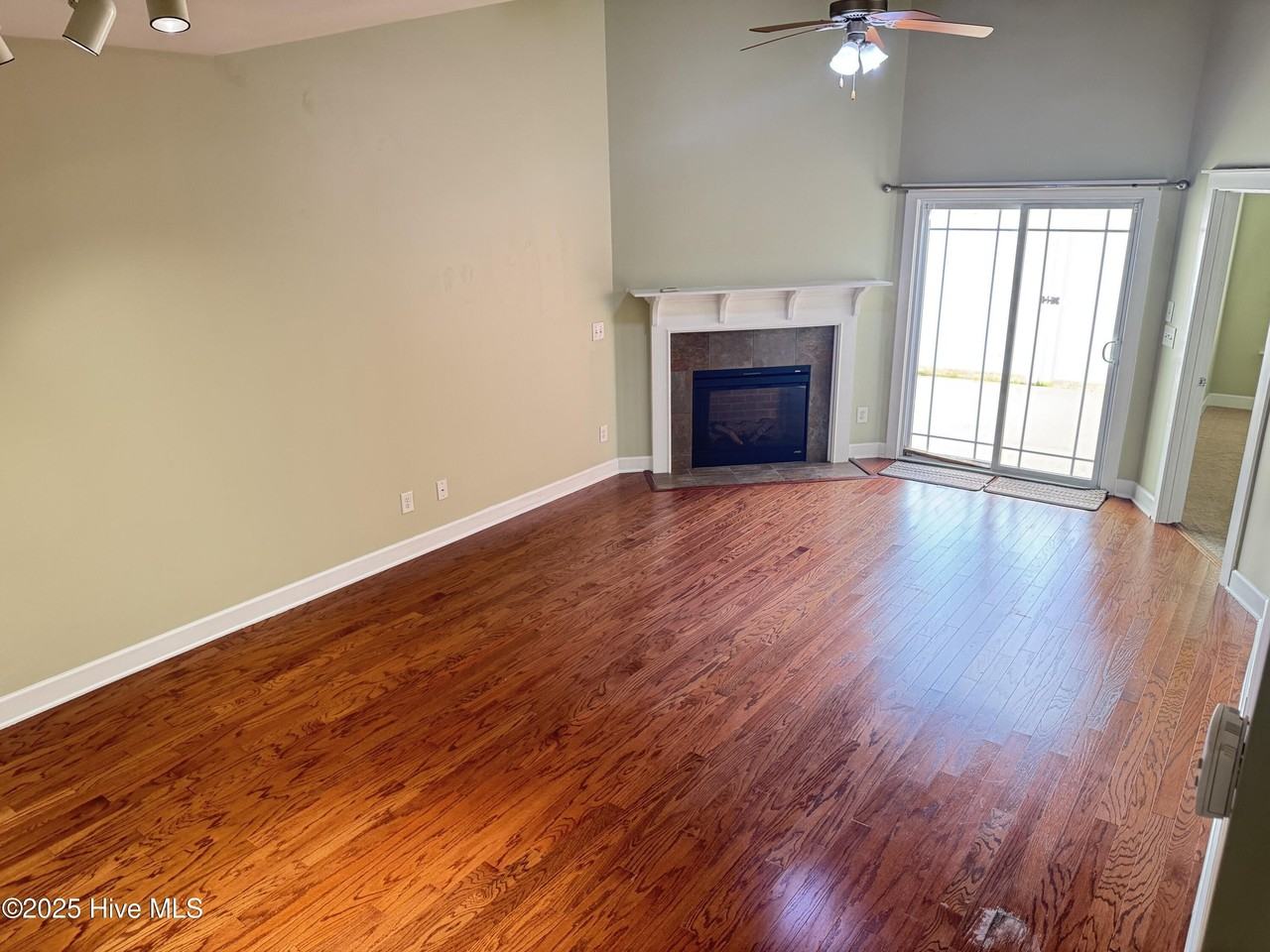 1801 Fox Den Way #2 - Photo 7 of 30