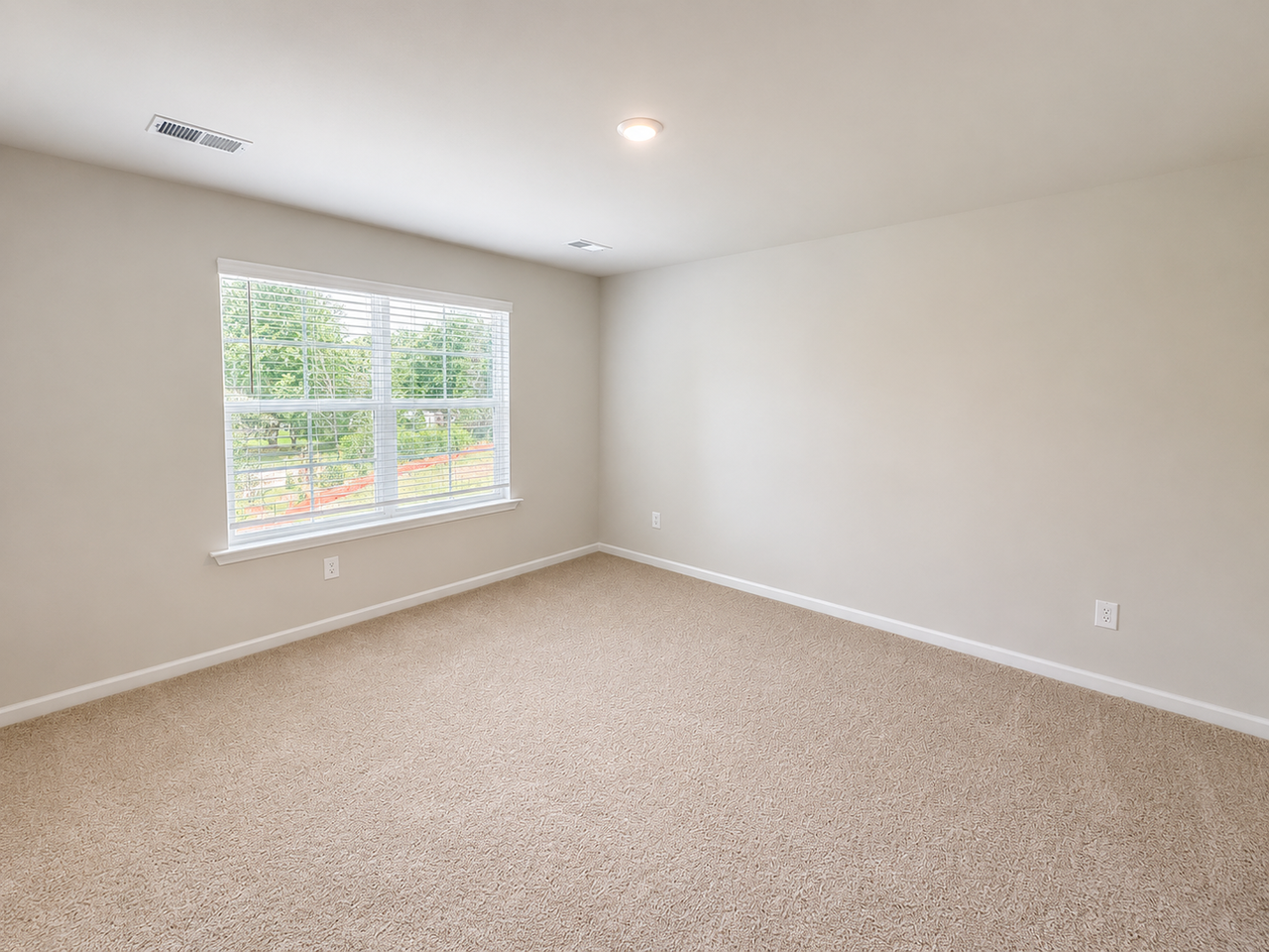 712 712 Camperdown Way - Photo 6 of 9