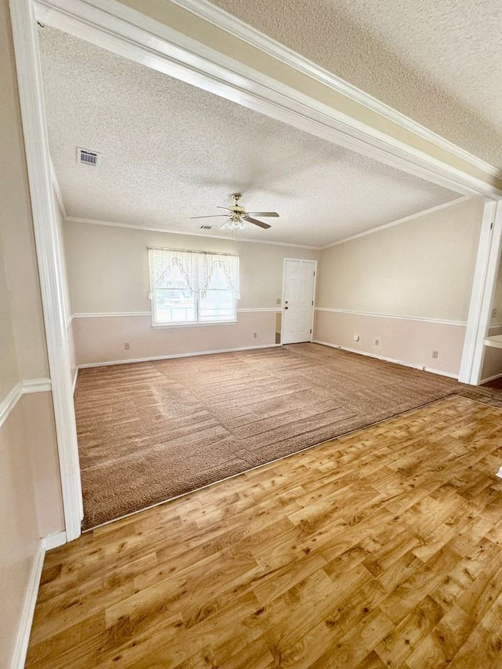 261 Youpon Dr - Photo 5 of 25