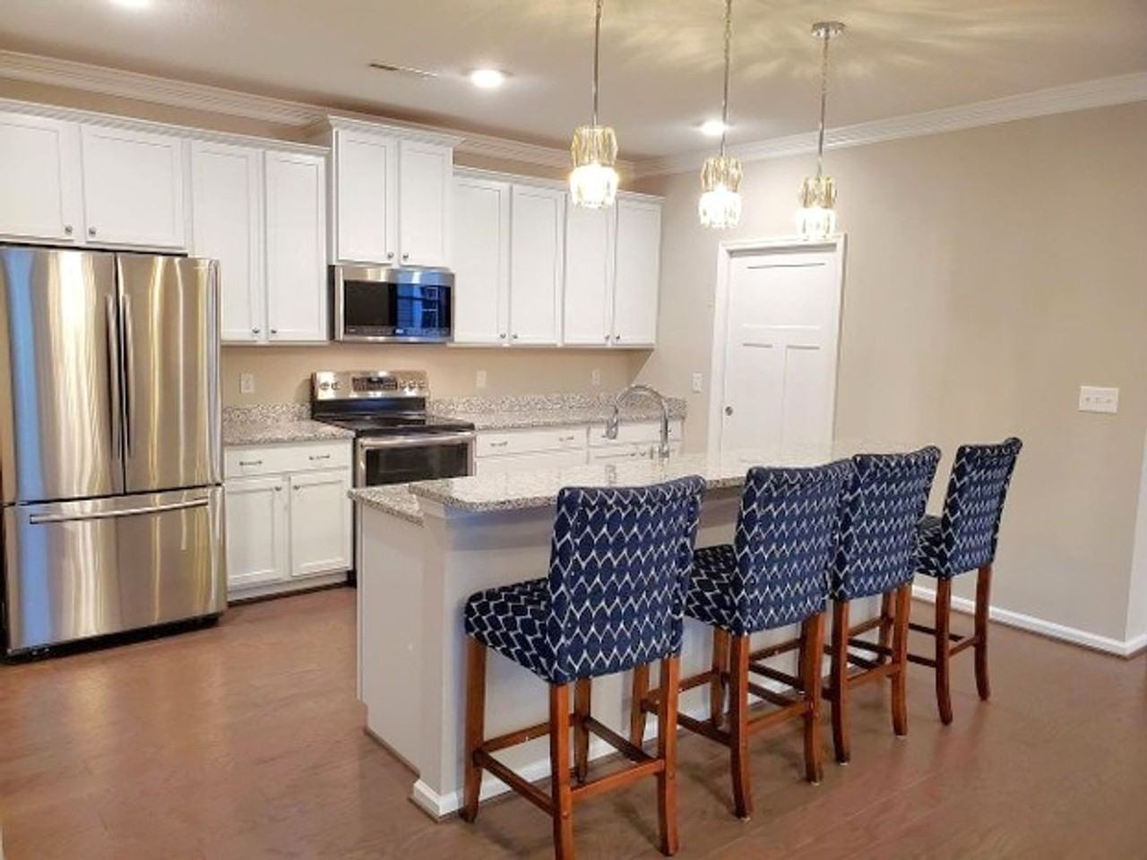 1802 Promenade Ln - Photo 7 of 27