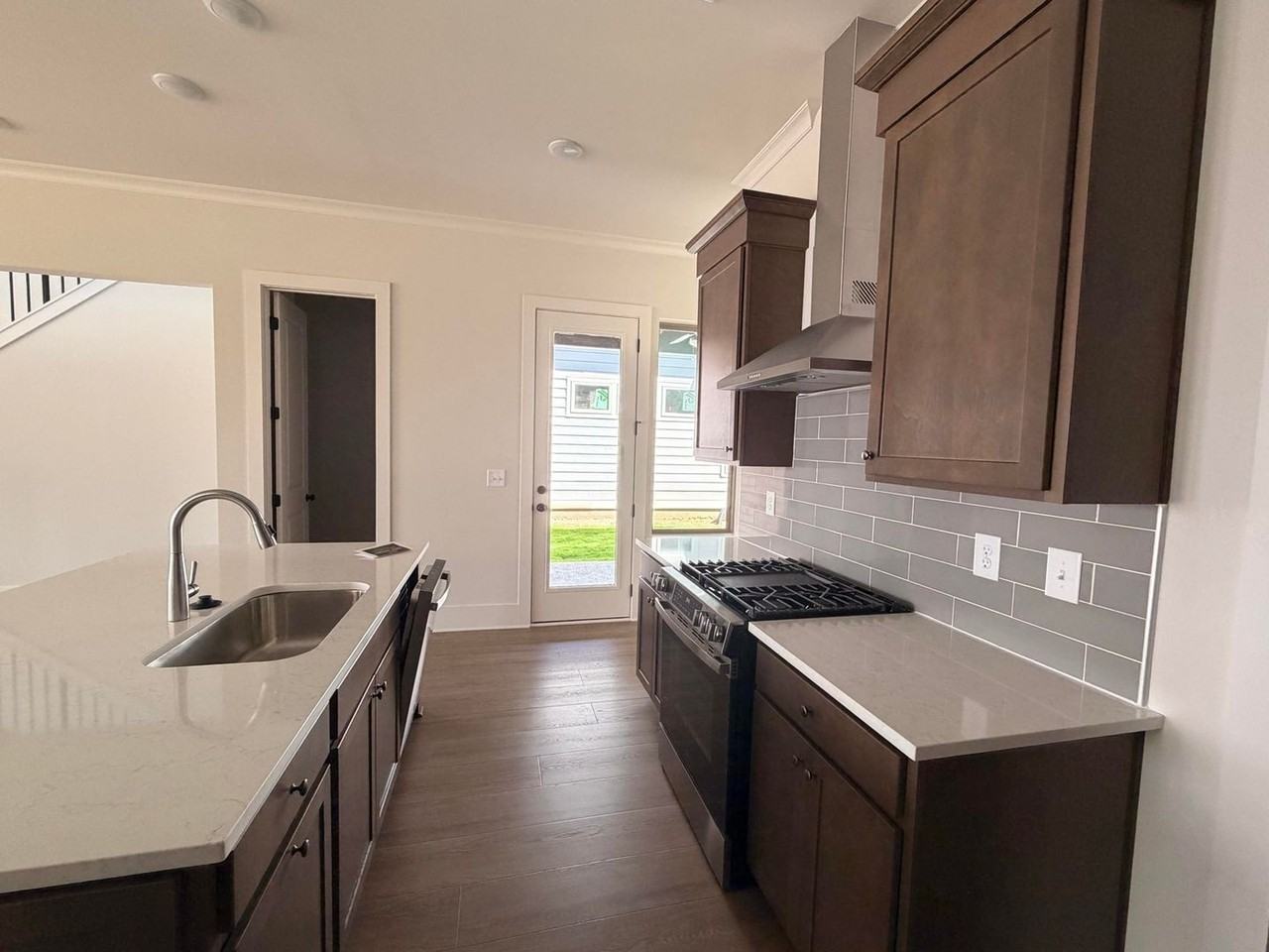 4208 Longmire Loop - Photo 3 of 20