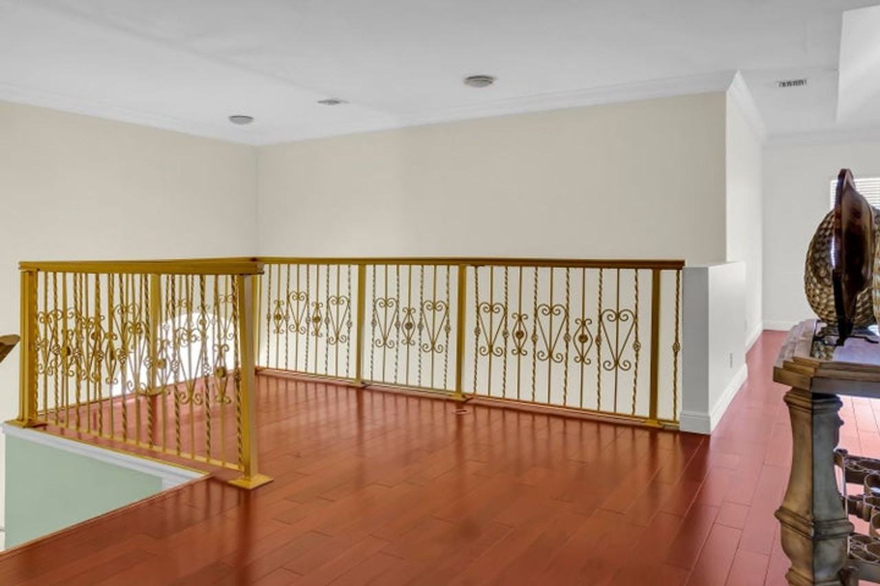 12121 70th Pl N - Photo 7 of 23