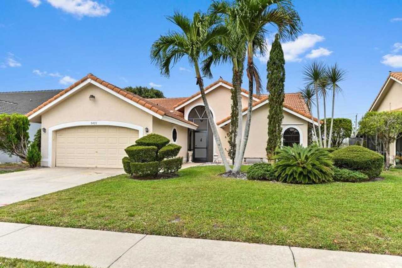 5421 Helene Cir - Photo 7 of 19