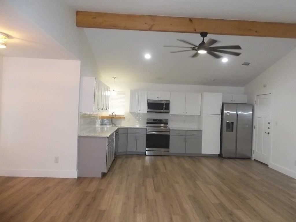 240 Pin Oak Way - Photo 3 of 12