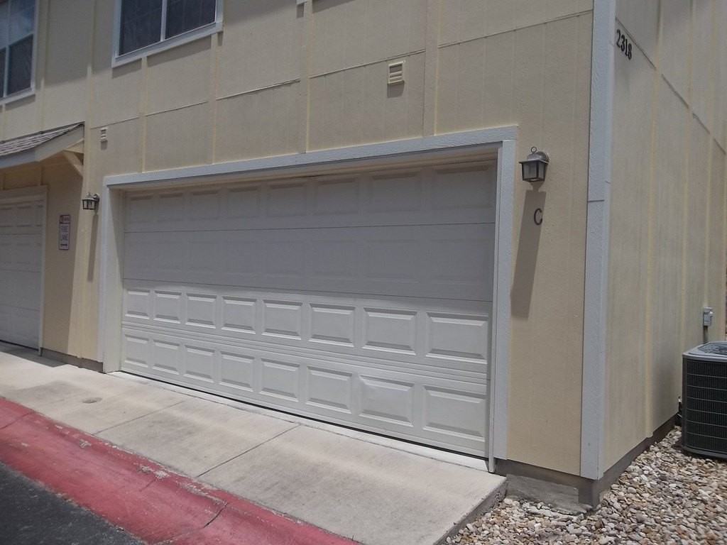 2318 Sailing Way N Apt C - Photo 2 of 21