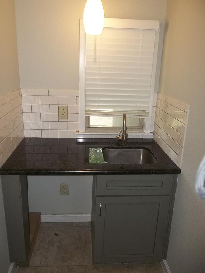 210 Loma Vista Dr - Photo 7 of 19