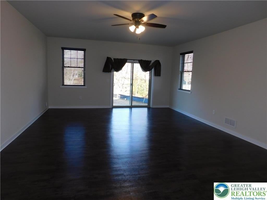25 John Aly - Photo 6 of 15