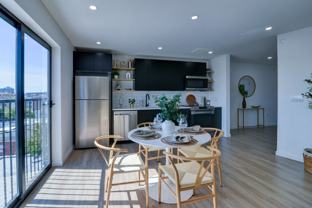 556 Market St #1CA - Photo 1 of 1