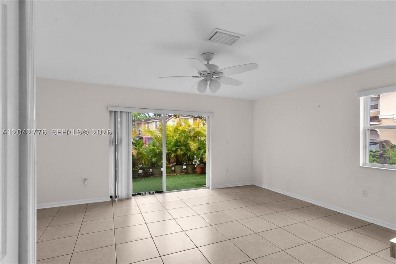 12990 Sw 30th Ct #150 - Photo 5 of 19