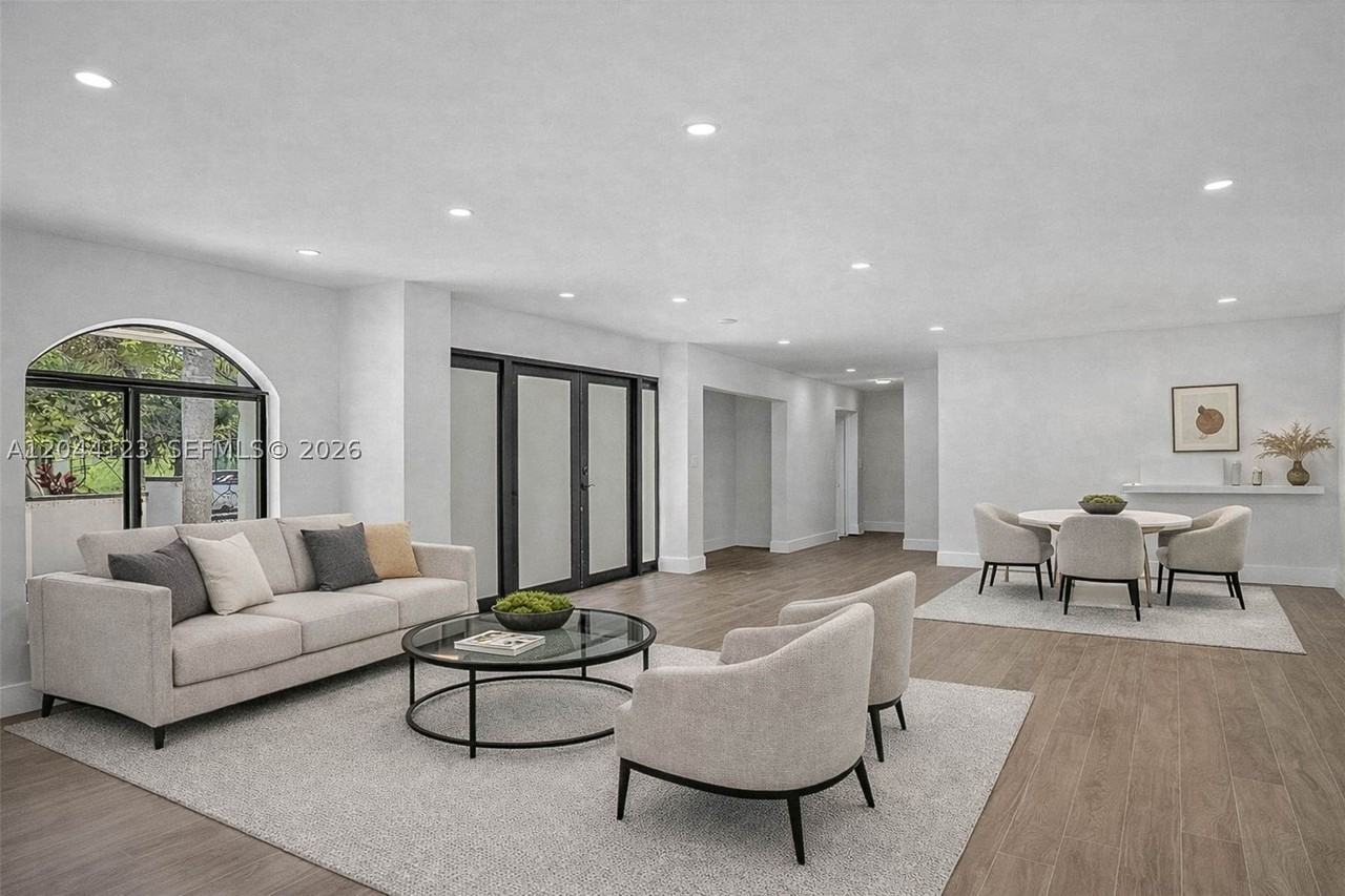 17050 Sw 83rd Ave - Photo 3 of 23