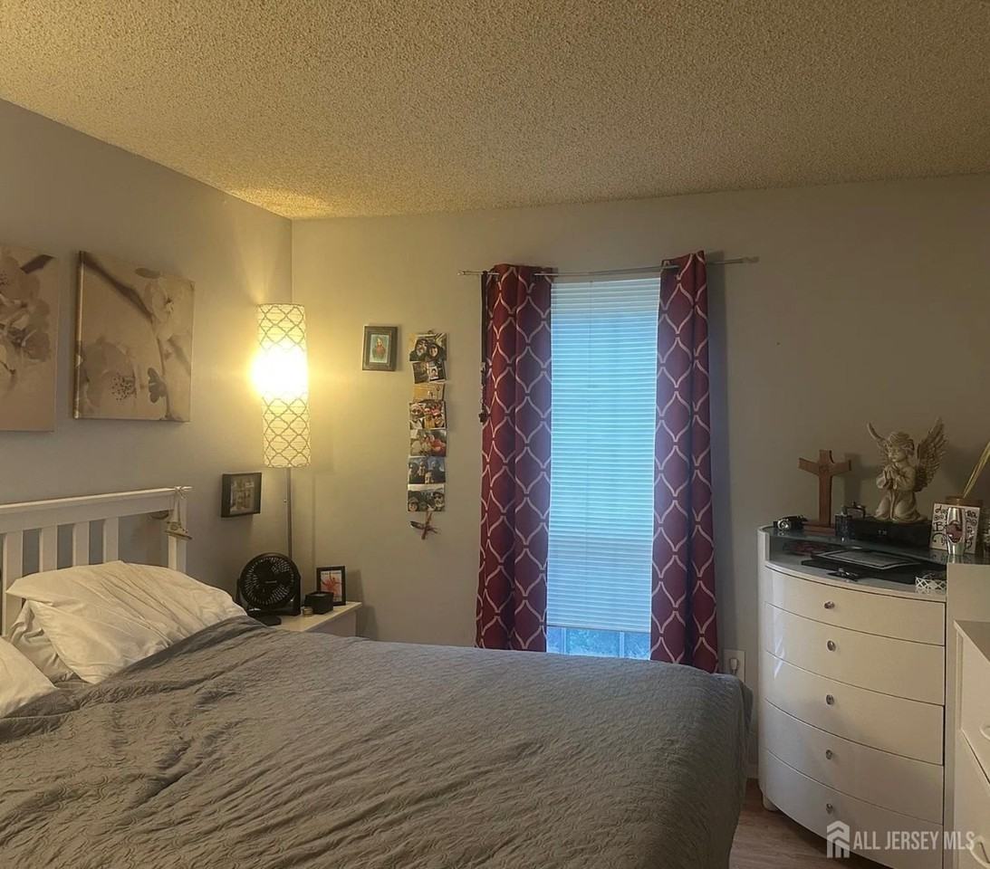 139 Darwin Ln - Photo 5 of 11