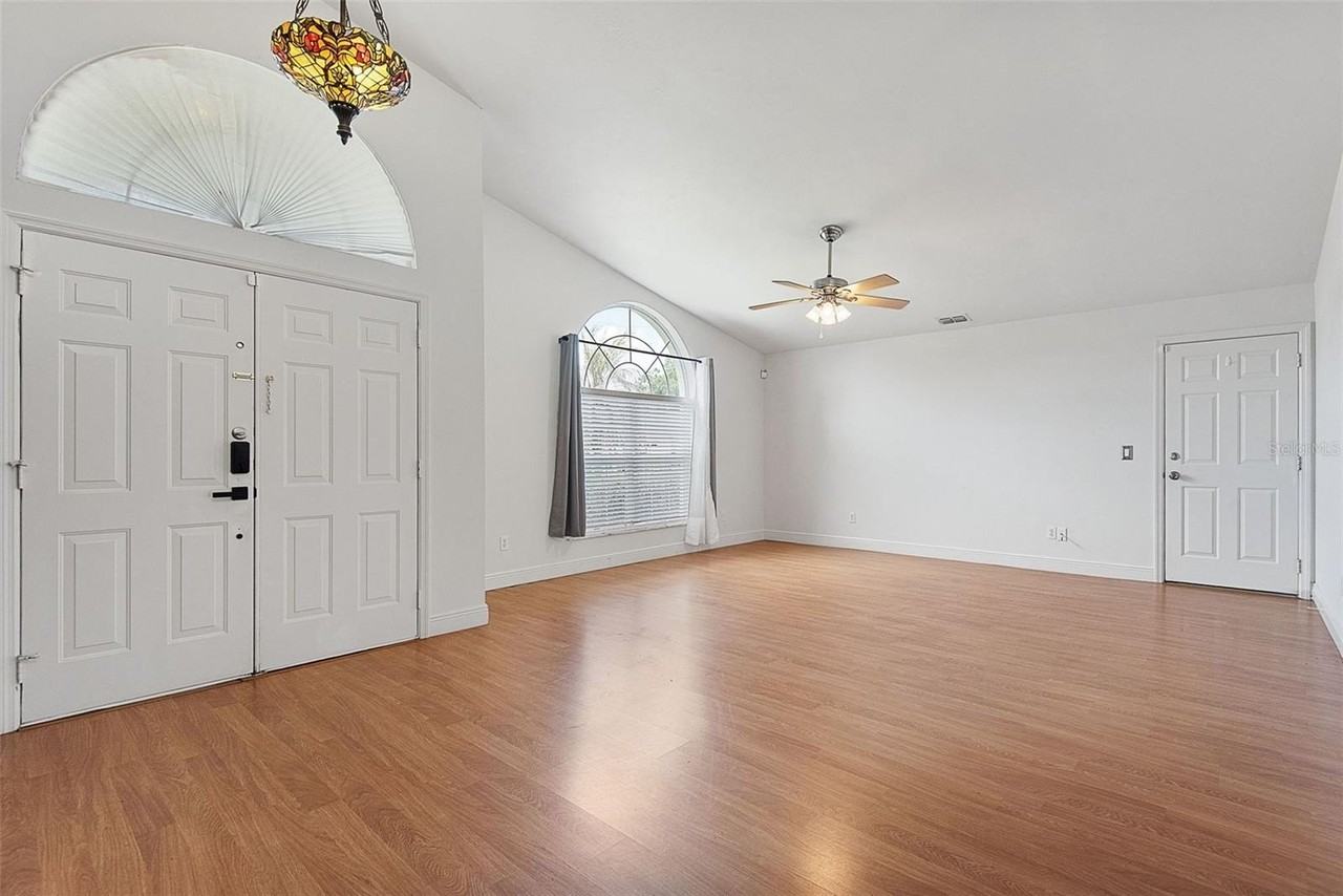 113 Whippoorwill Dr - Photo 4 of 41