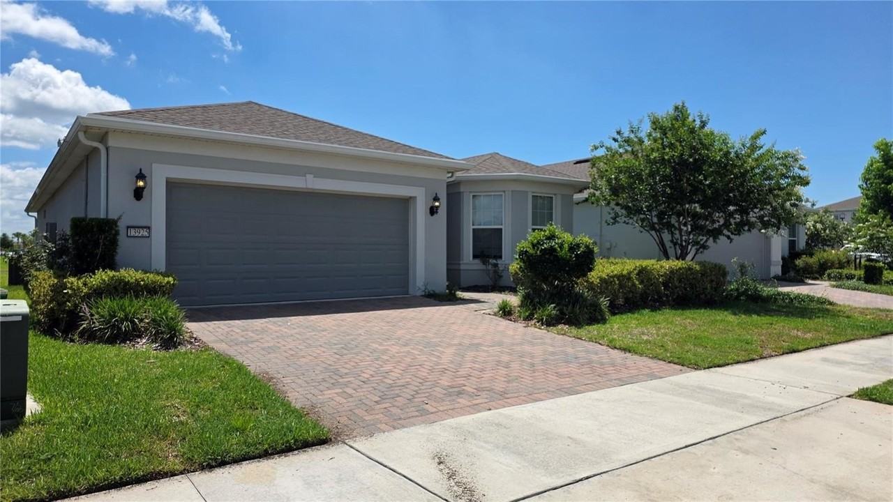 13925 Destin Beach Ln - Photo 2 of 50