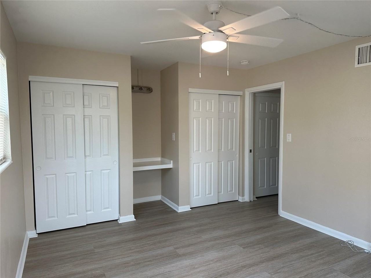 334 33rd Ave N - Photo 2 of 8