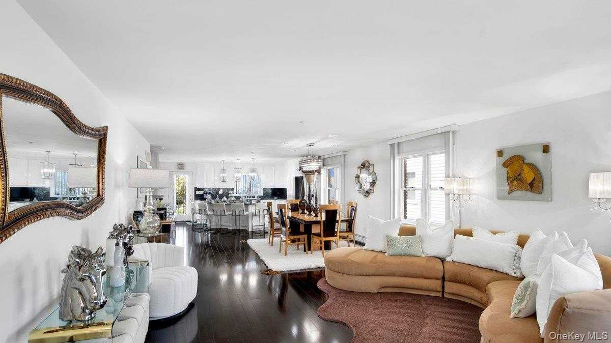 27 Woodside Ave #A - Photo 3 of 16