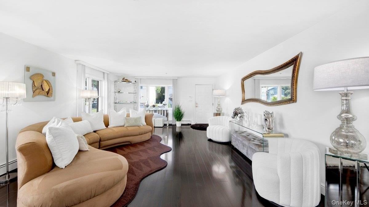27 Woodside Ave #A - Photo 4 of 16