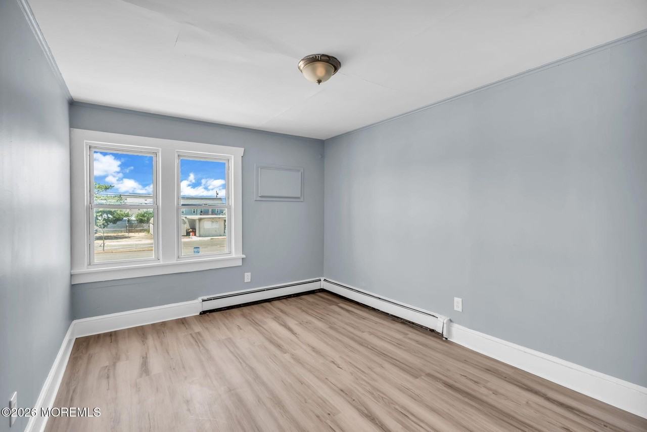 135 Hamilton Ave #A - Photo 4 of 21