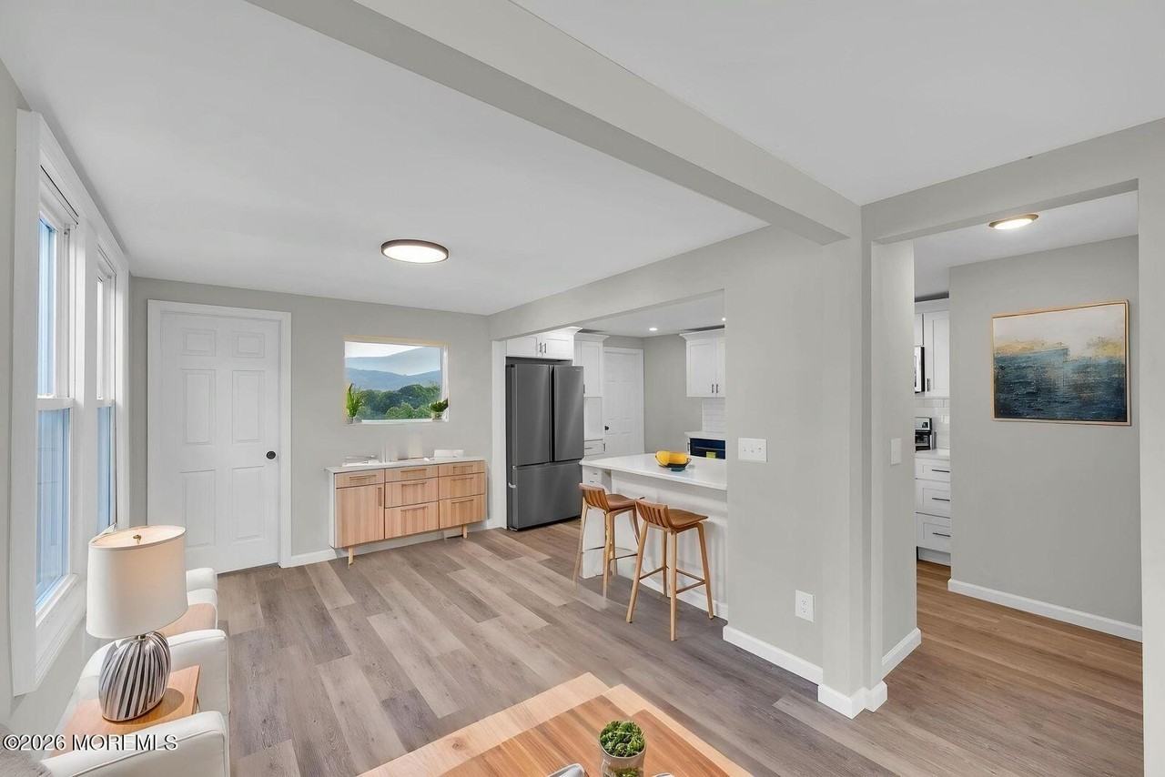 3 Monmouth Ave - Photo 4 of 32