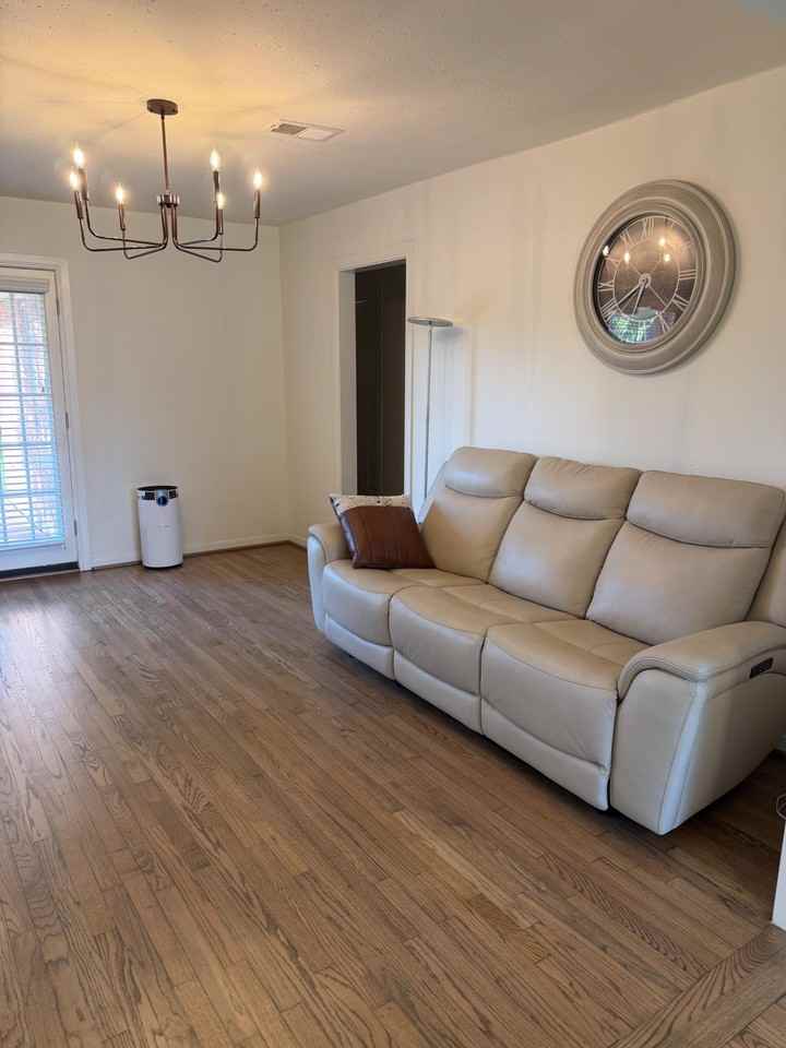 Saxon Dr - Photo 5 of 18