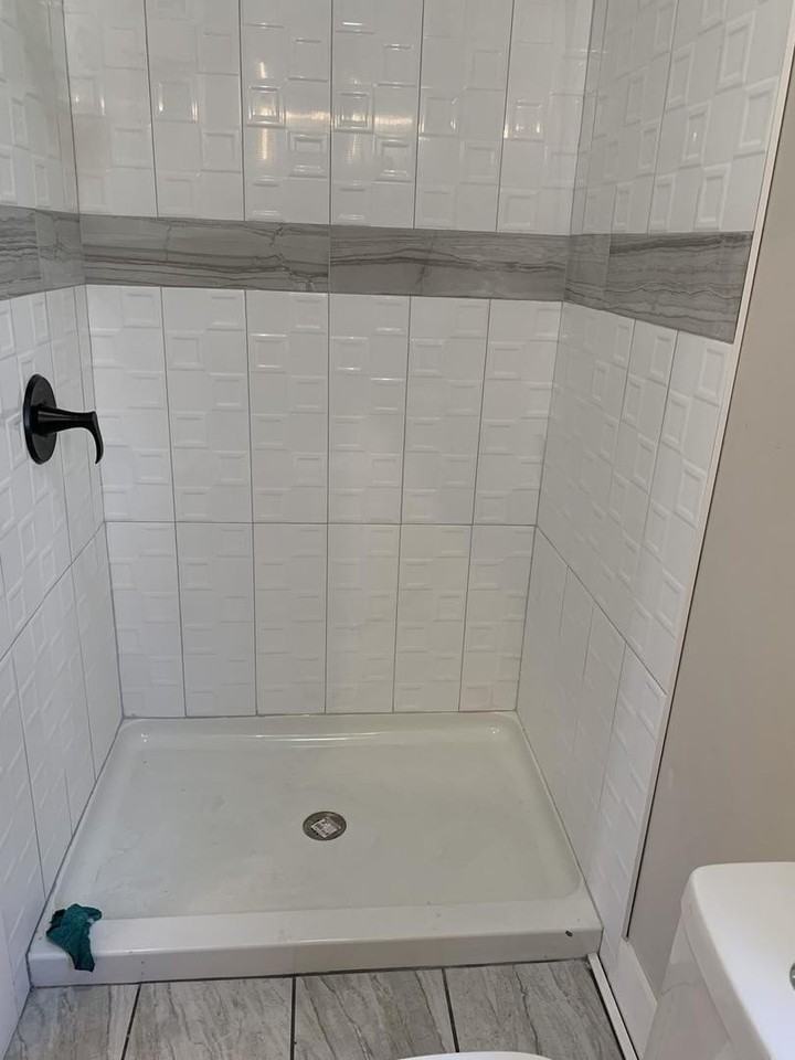 2418 N Washtenaw Ave #2418 - Photo 5 of 22