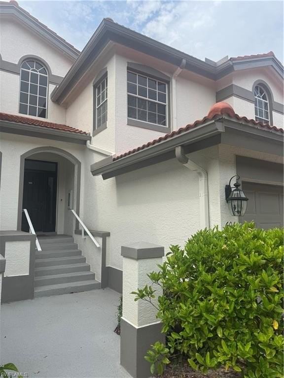 562 Laguna Royale Blvd #604 - Photo 3 of 19