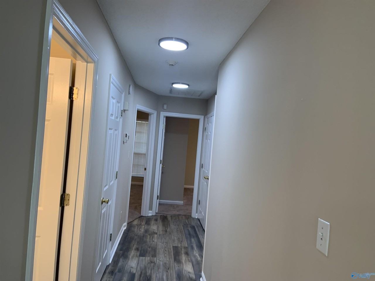 2721 Columns Way Sw - Photo 6 of 8